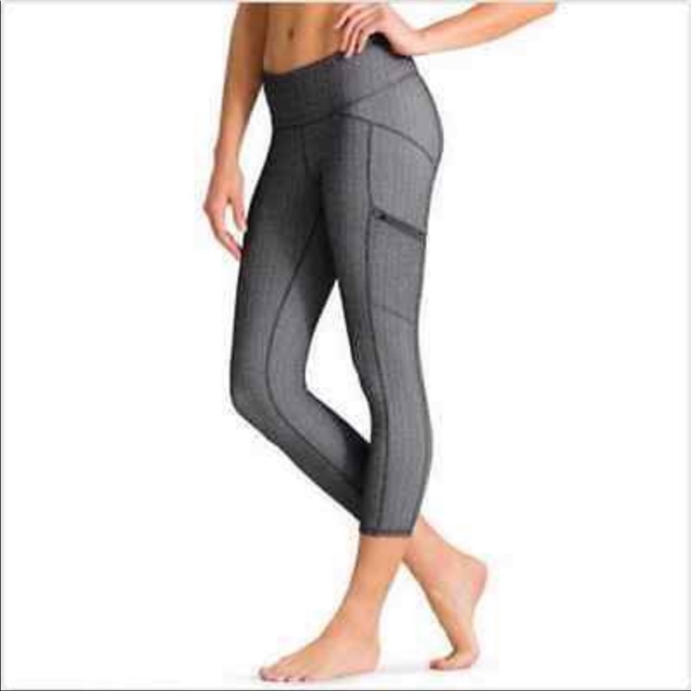 Athleta Static Drifter Capri Herringbone Black XS